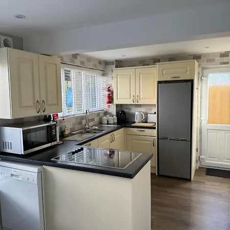 펜션 'benson View' - 2 Bedroom District *