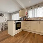 Semesterbostad 'benson View' - 2 Bedroom District *